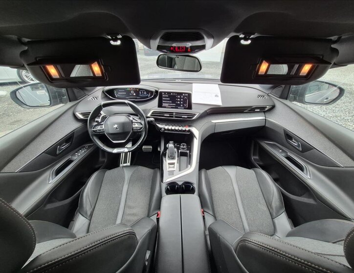 Peugeot 5008 MPV 1,6 l 133 kw