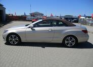 Mercedes-Benz Třídy E 30