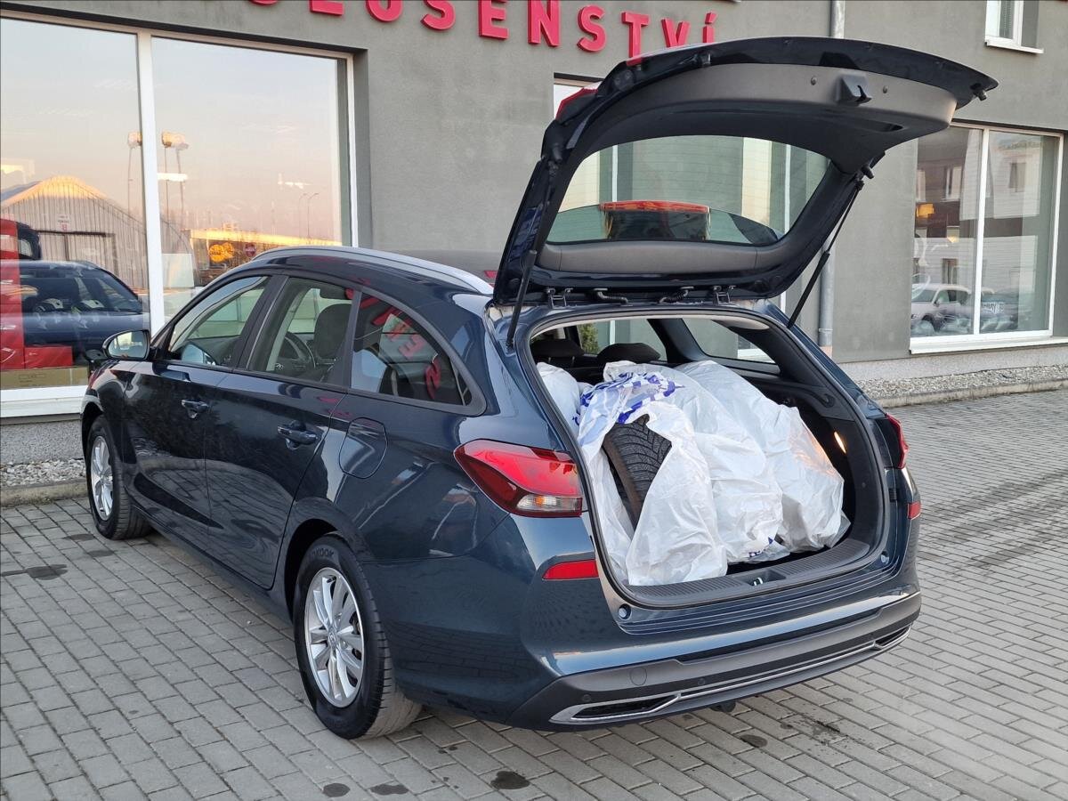 Hyundai i30 Kombi 1,6 l 85 kw