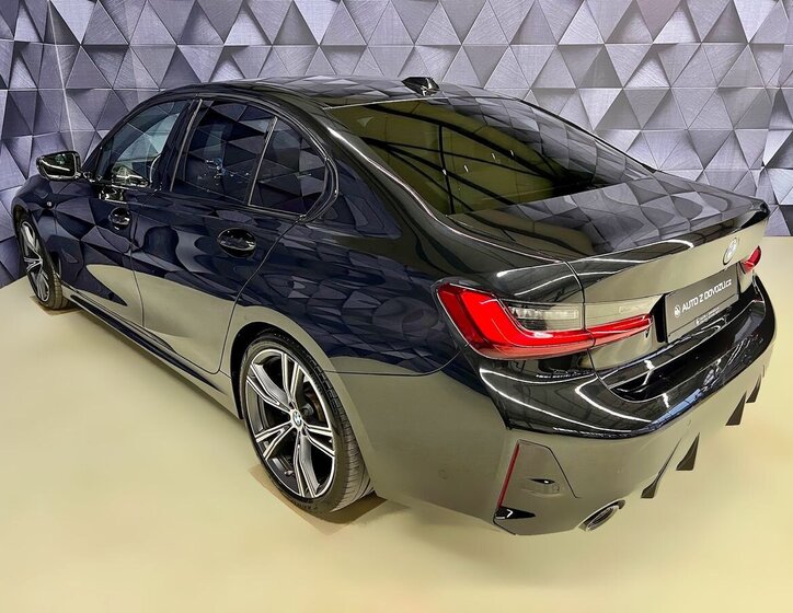 BMW Řada 3 Sedan 2,0 l 140 kw
