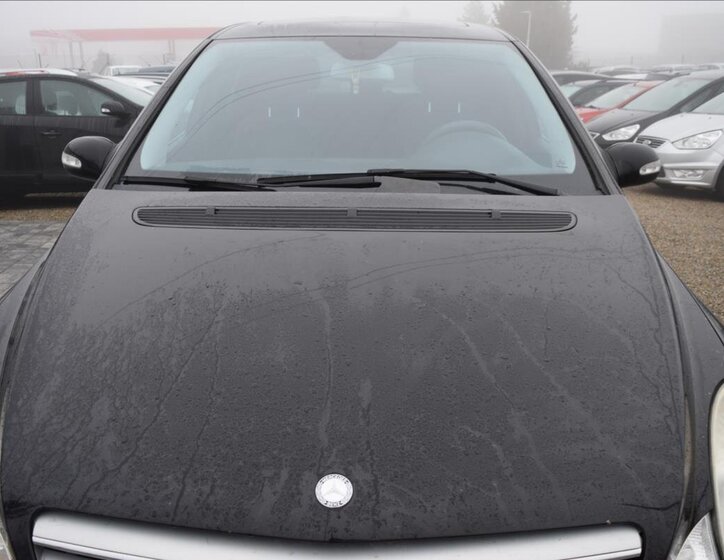 Mercedes-Benz Třídy R Kombi 3,0 l 140 kw