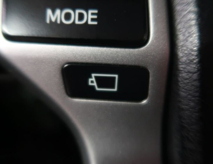 Toyota Land Cruiser 31