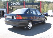 Opel Astra Sedan / Limuzína 1,4 l 44 kw