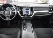 Volvo XC60 SUV / Terénní 2,0 l 223 kw