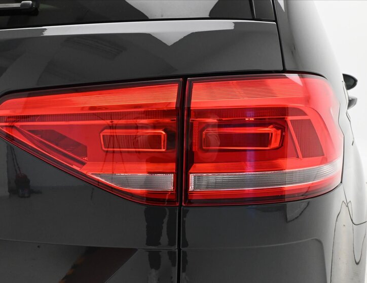 Volkswagen Touran MPV 2,0 l 110 kw