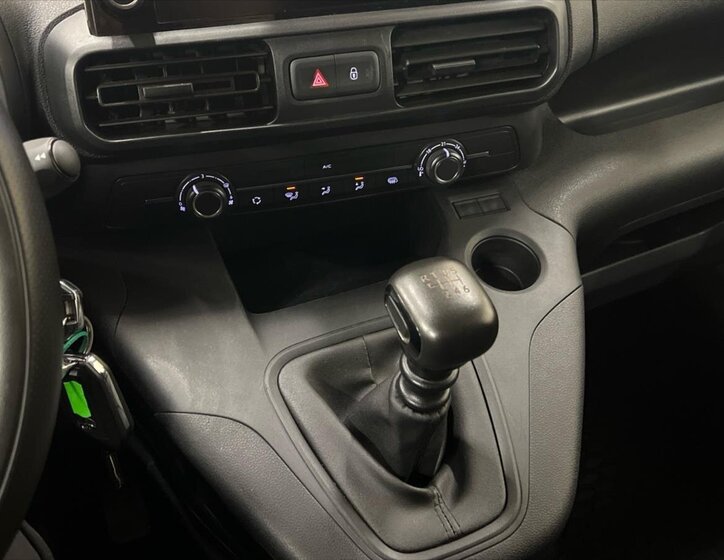 Toyota ProAce Skříň 1,5 l 75 kw