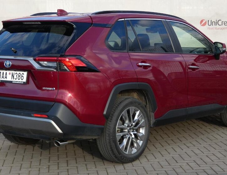 Toyota RAV4 SUV / Terénní 2,5 l 131 kw