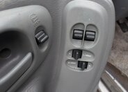 Chrysler Voyager MPV 2,5 l 105 kw