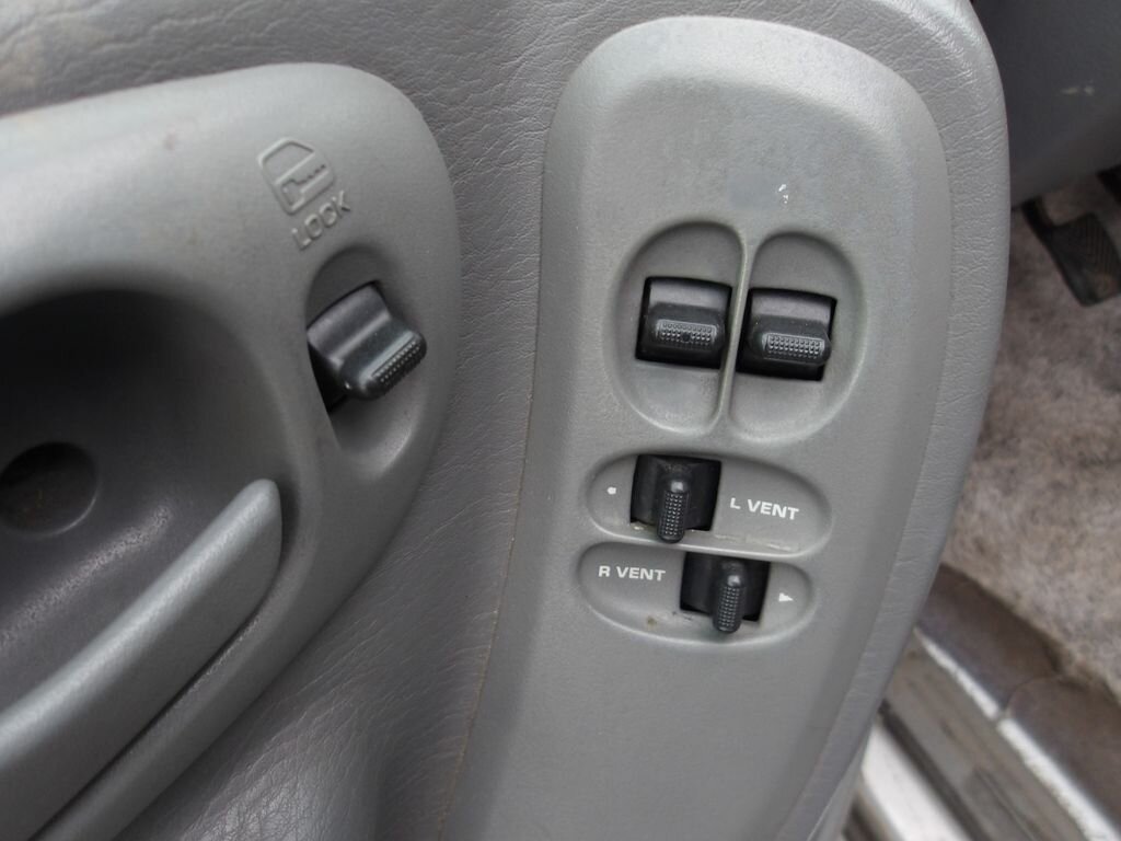 Chrysler Voyager MPV 2,5 l 105 kw