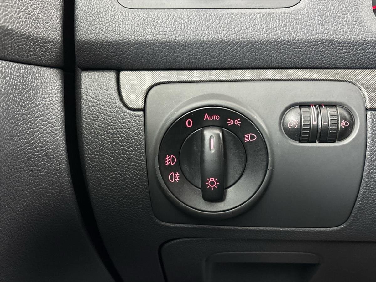 Volkswagen Golf Hatchback 1,6 l 75 kw