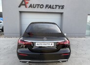 Mercedes-Benz Třídy E 7