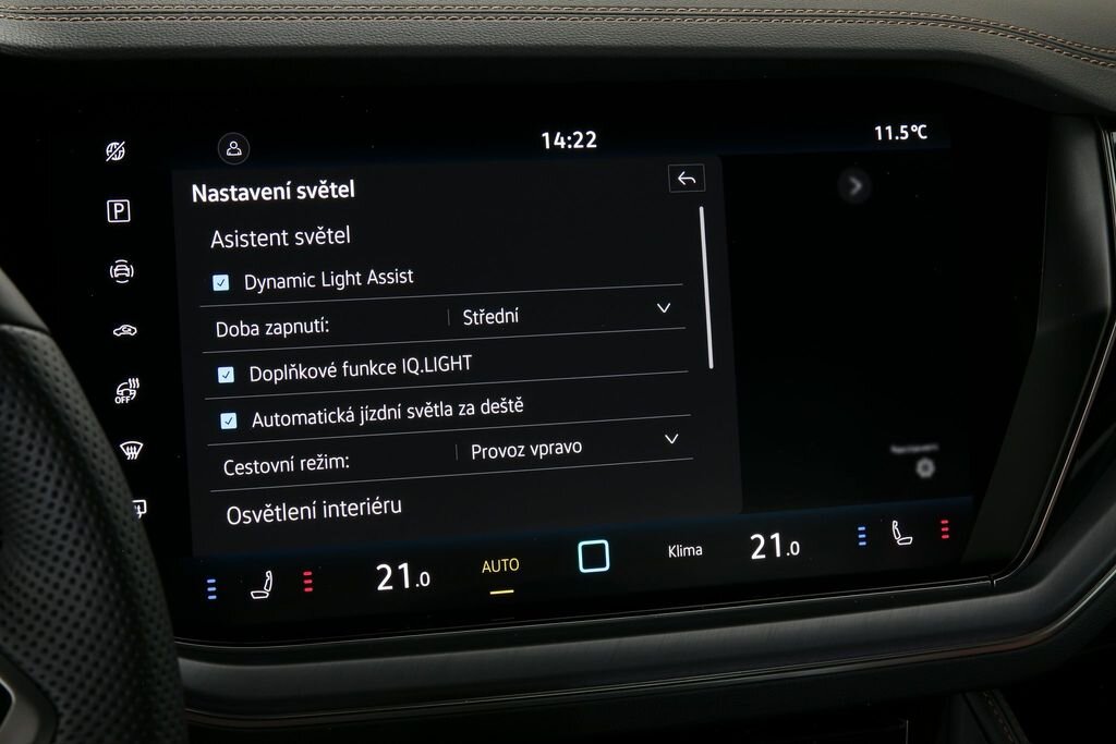 Volkswagen Touareg SUV / Terénní 3,0 l 210 kw