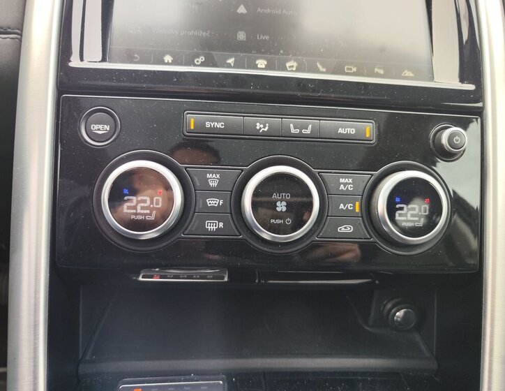 Land Rover Discovery SUV / Terénní 3,0 l 190 kw