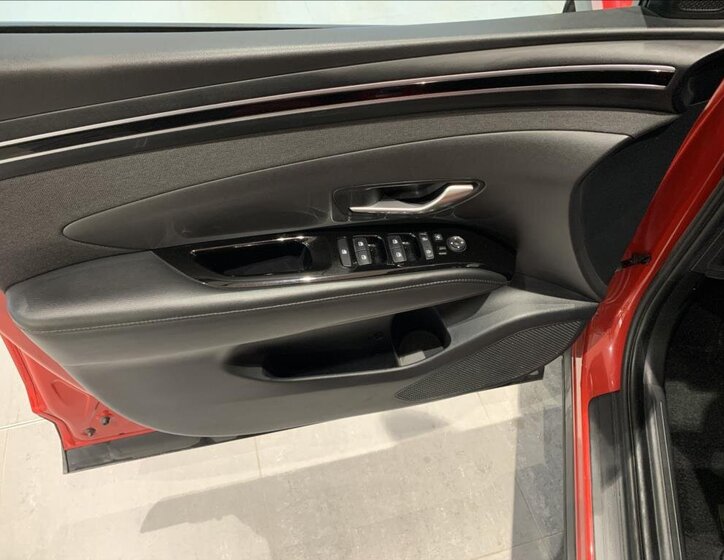 Hyundai Tucson SUV / Terénní 1,6 l 110 kw