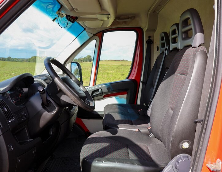 Peugeot Boxer Ostatní 2,2 l 81 kw