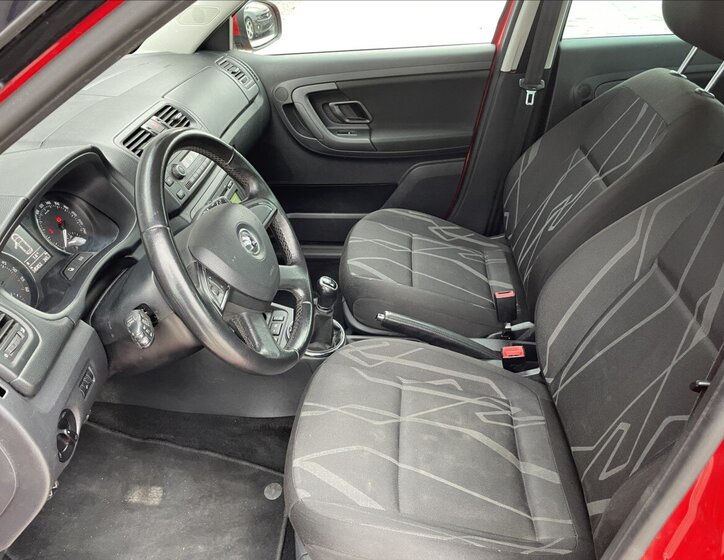 Škoda Fabia 12