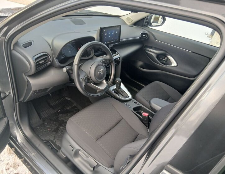 Toyota Yaris Cross 11