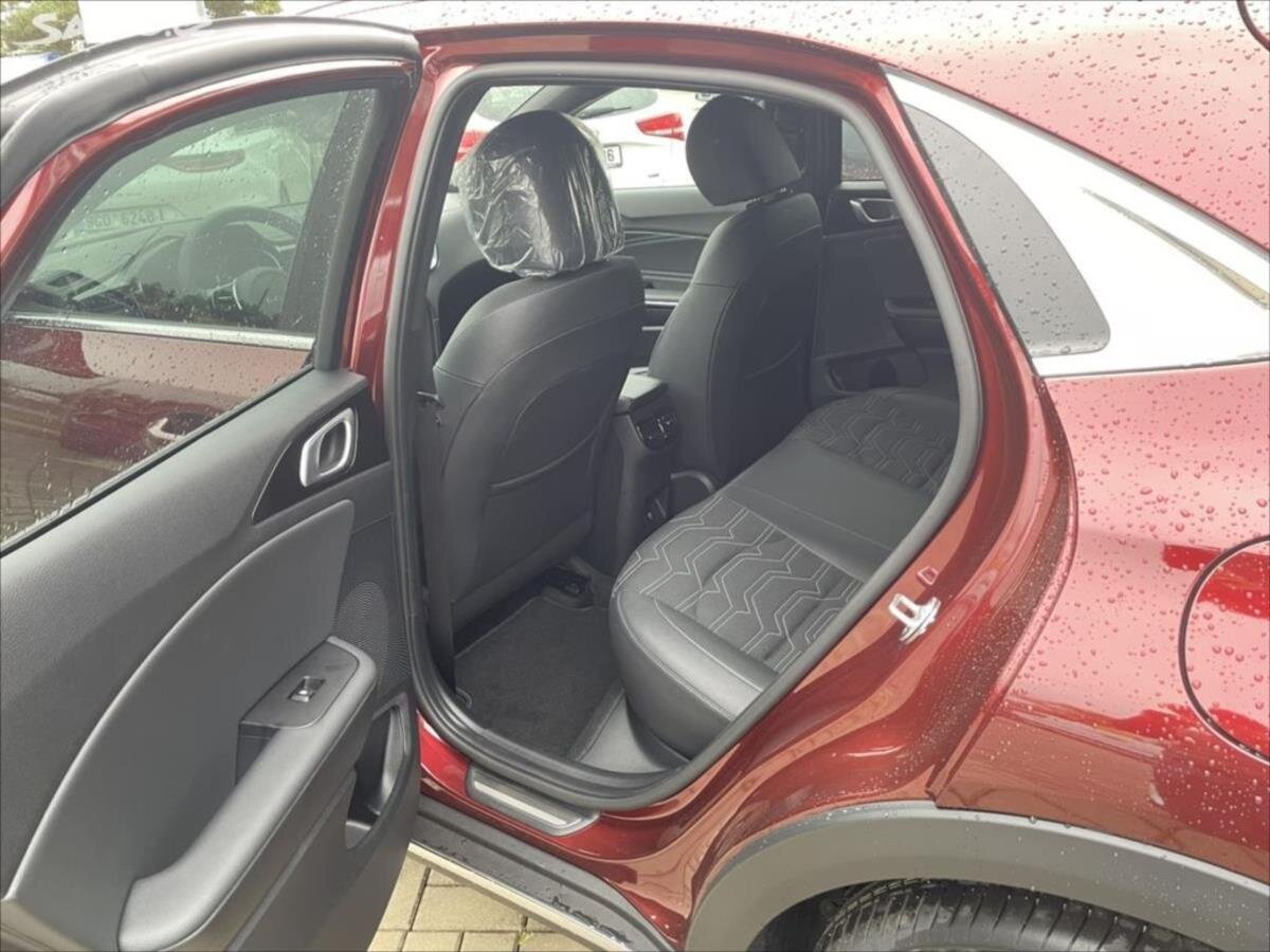 KIA XCeed SUV / Terénní 1,6 l 110 kw