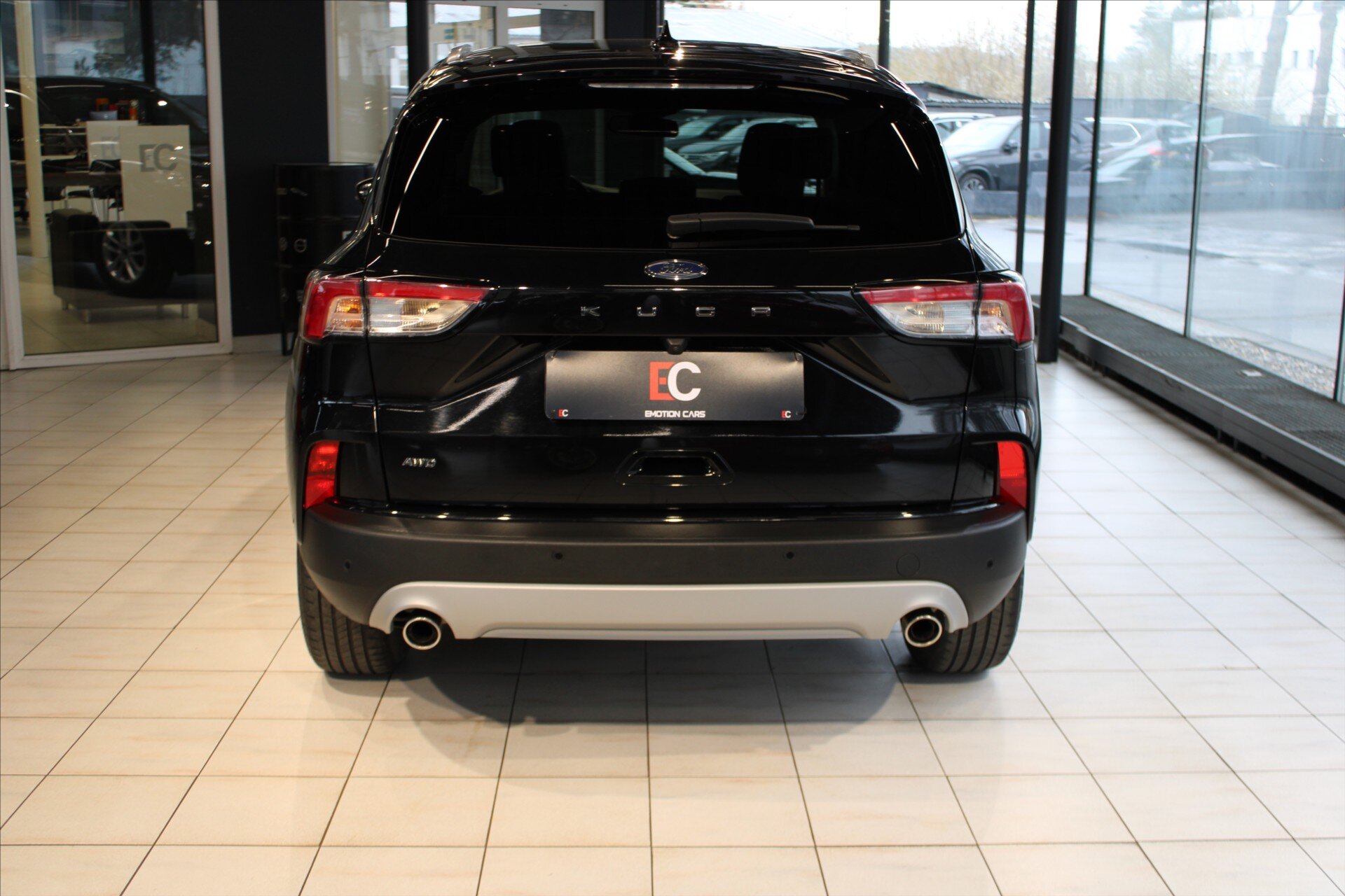 Ford Kuga SUV / Terénní 2,0 l 140 kw