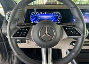 Mercedes-Benz EQB SUV / Terénní 0,0 168 kw