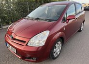 Toyota Corolla Verso 1