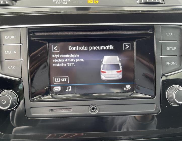 Volkswagen Touran 17