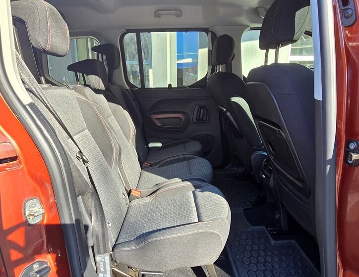 Peugeot Rifter VAN / Minibus 1,2 l 96 kw