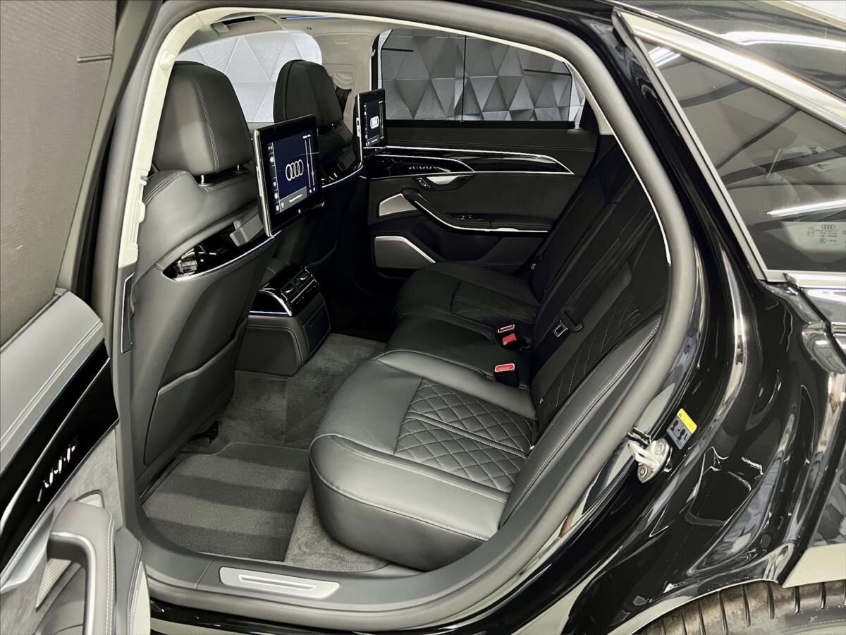Audi S8 Ostatní 4,0 l 420 kw