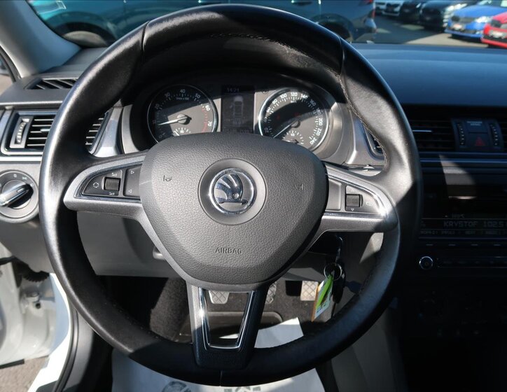 Škoda Rapid Sedan / Limuzína 1,2 l 63 kw