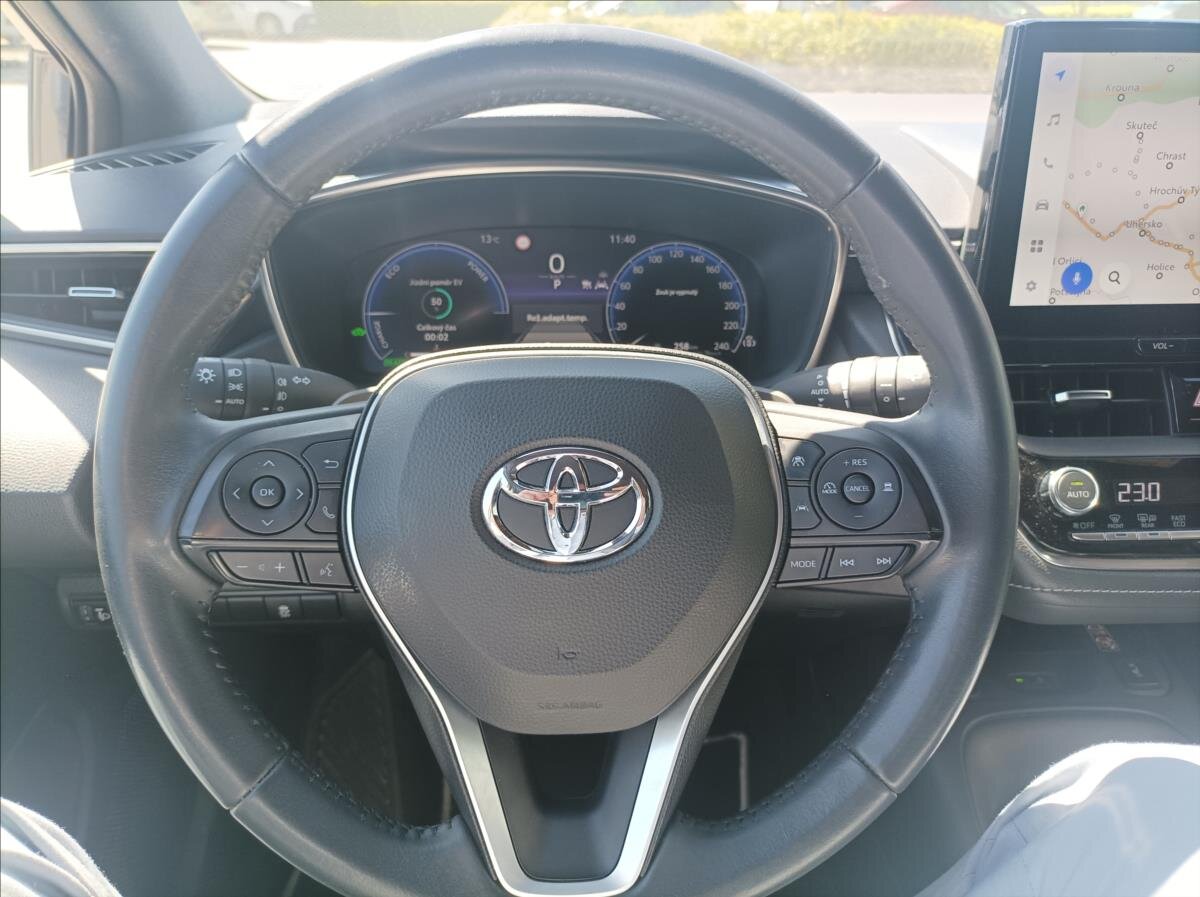 Toyota Corolla Kombi 2,0 l 112 kw