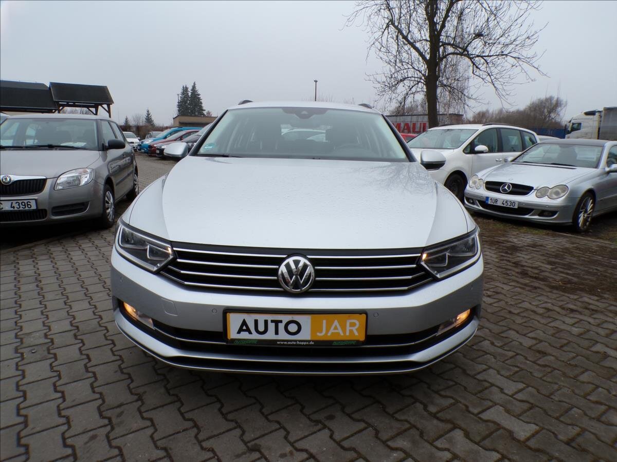 Volkswagen Passat Kombi 1,6 l 88 kw