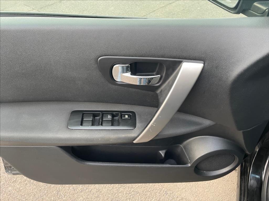 Nissan Qashqai SUV 2,0 l 110 kw