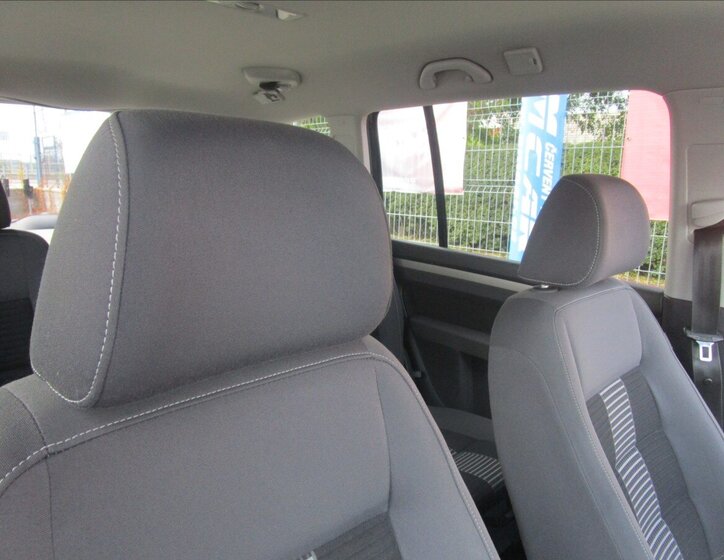 Volkswagen Touran 18