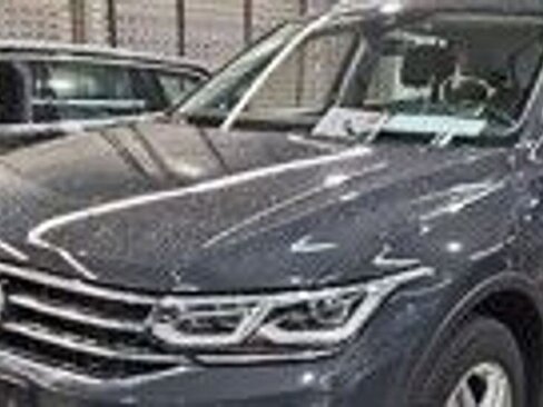 Volkswagen Tiguan SUV 1,4 l 180 kw