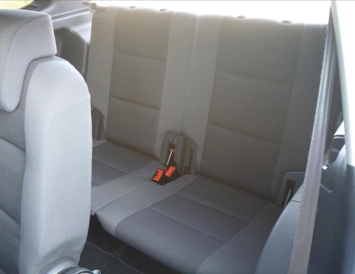 Volkswagen Touran 24