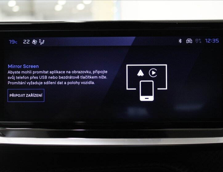 Peugeot 2008 SUV / Terénní 1,2 l 107 kw