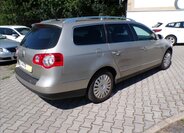 Volkswagen Passat Kombi 2,0 l 147 kw