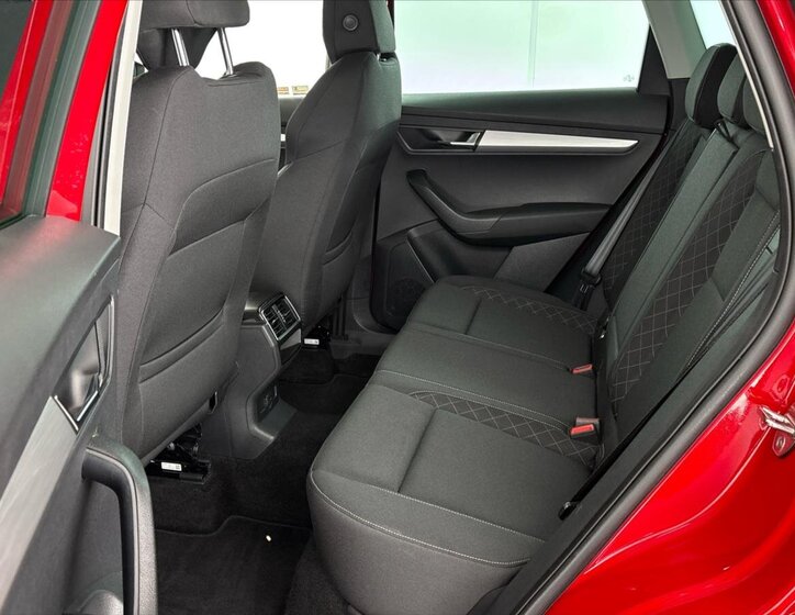 Škoda Karoq SUV / Terénní 2,0 l 85 kw
