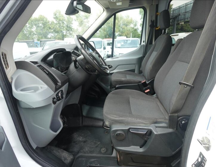 Ford Transit Ostatní 2,0 l 125 kw