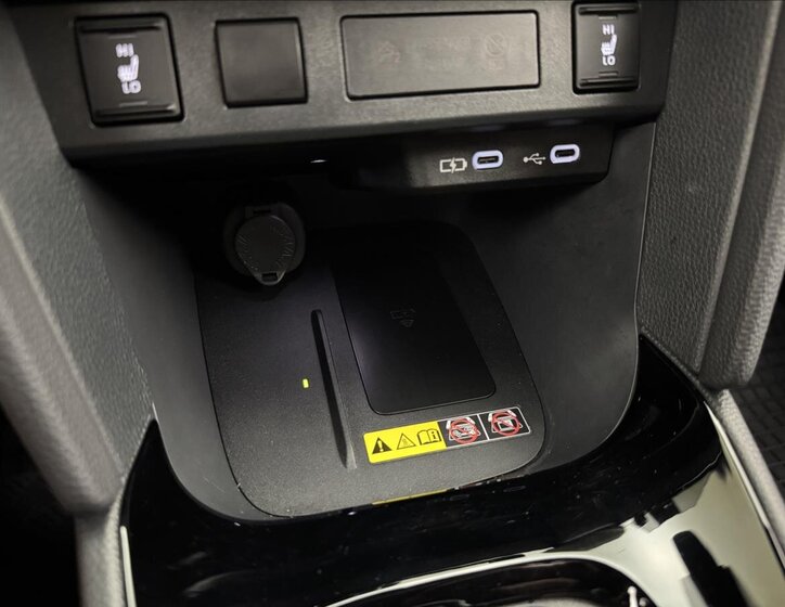 Toyota Yaris Cross 29