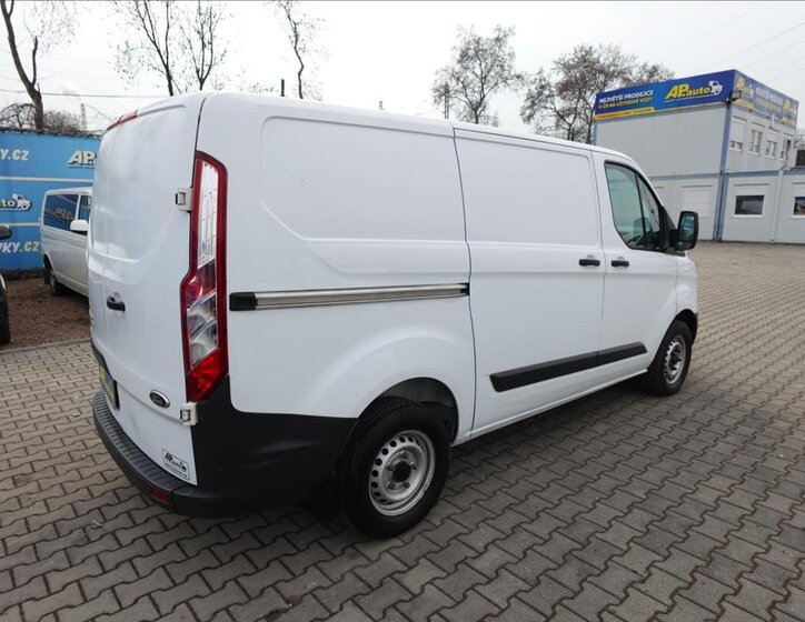 Ford Transit Custom Ostatní 2,0 l 77 kw