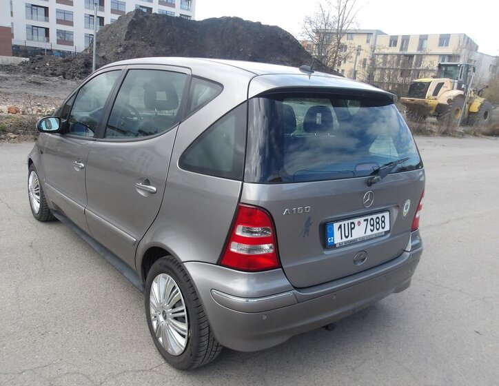 Mercedes-Benz Třídy A Hatchback 1,6 l 75 kw