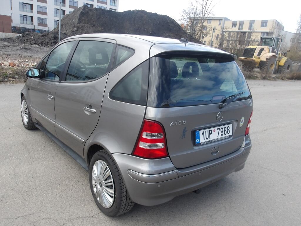 Mercedes-Benz Třídy A Hatchback 1,6 l 75 kw