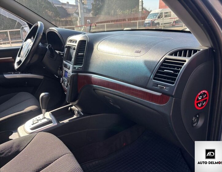 Hyundai Santa Fe SUV / Terénní 2,2 l 114 kw