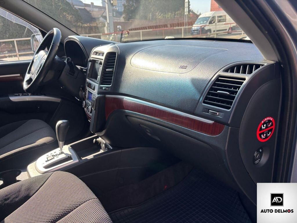 Hyundai Santa Fe SUV / Terénní 2,2 l 114 kw