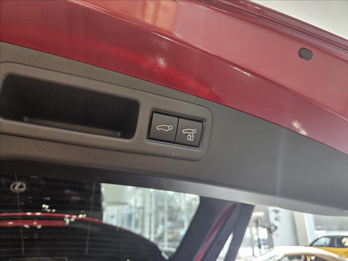 Lexus RX 450h SUV / Terénní 2,5 l 227 kw