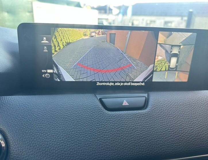 Mazda CX SUV 3,3 l 187 kw