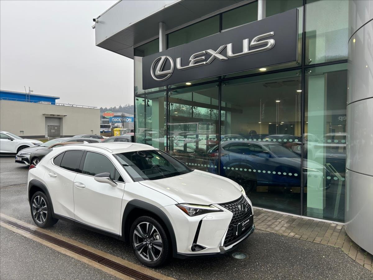 Lexus UX 300h SUV / Terénní 2,0 l 146 kw
