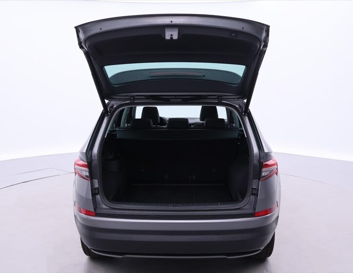 Škoda Kodiaq SUV / Terénní 1,5 l 110 kw