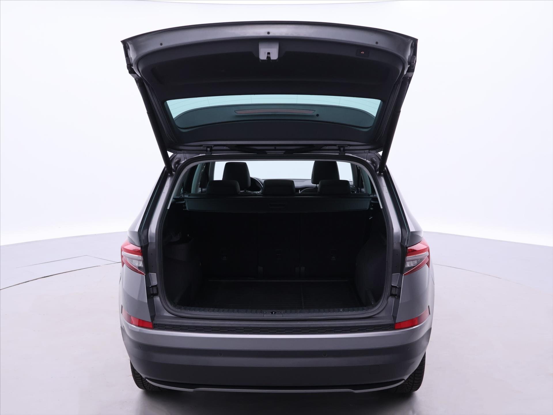 Škoda Kodiaq SUV / Terénní 1,5 l 110 kw